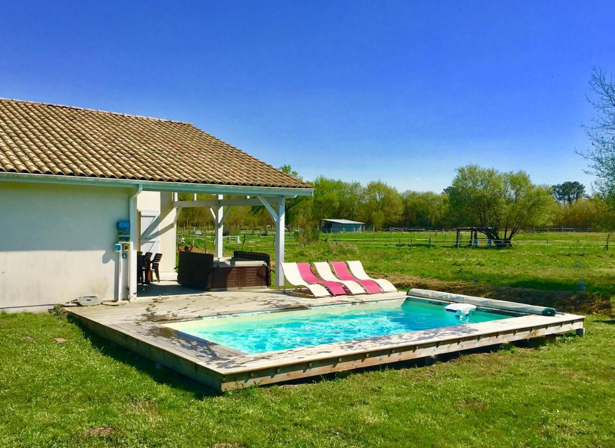 La Villa Landaise Sainte-Eulalie-en-Born Exterior photo